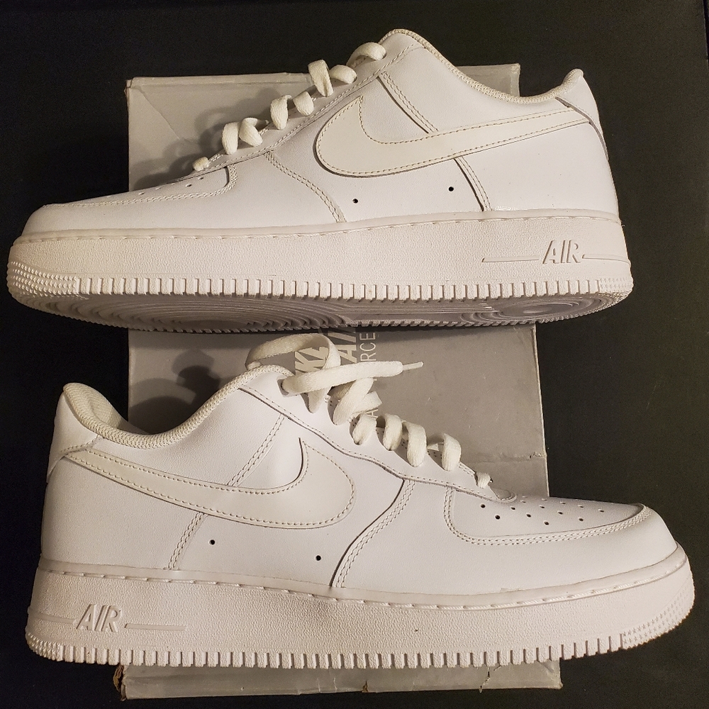 Nike Air Force 1
